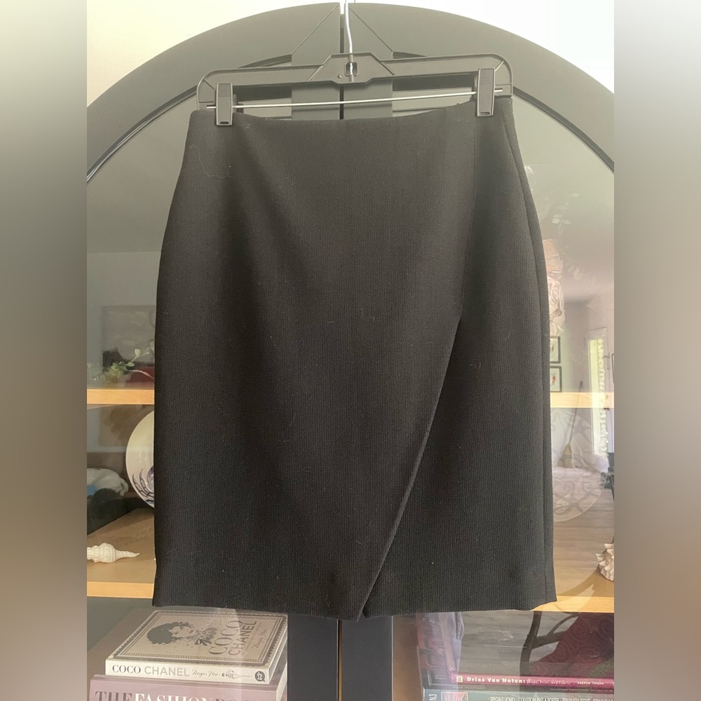 Armani Collezioni Elegant Black Pencil Skirt 6